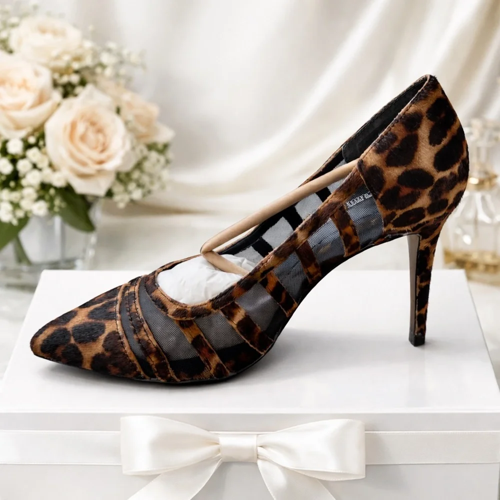 Charles David Leopard Mesh Stiletto Heels Size 8M Pointed Toe Y2K Quiet Luxury